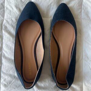 Old Navy - Navy Blue Pointed Flat - 7